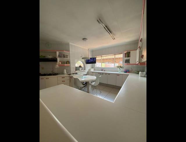 3 BEDROOM HOUSE FOR SALE IN BAKERTON